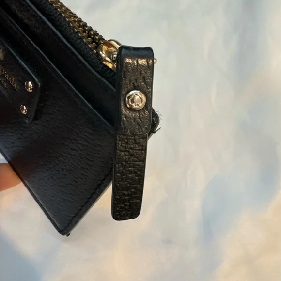 Kate Spade Black Zip Card Wallet - Picture 3 of 4
